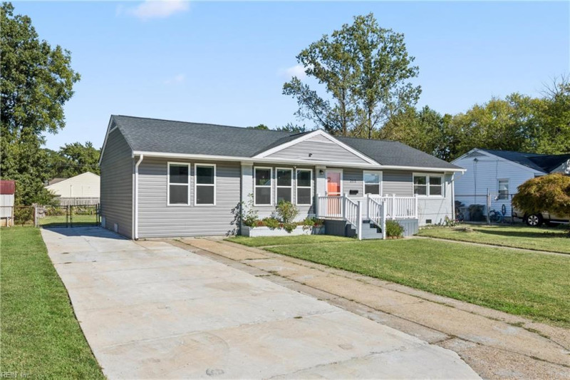 Photo 3 of 50 residential for sale in Hampton virginia Photo 3 of 50 residential for sale in Hampton virginia