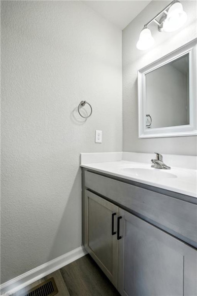 Photo 33 of 44 residential for sale in Suffolk virginia Photo 33 of 44 residential for sale in Suffolk virginia