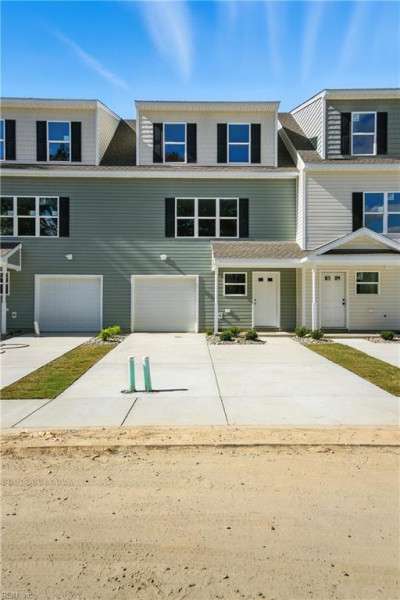 Photo 4 of 44 residential for sale in Suffolk virginia Photo 4 of 44 residential for sale in Suffolk virginia