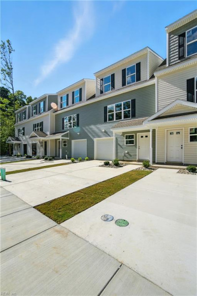 Photo 5 of 44 residential for sale in Suffolk virginia Photo 5 of 44 residential for sale in Suffolk virginia