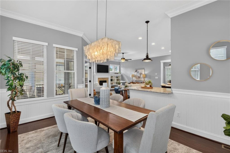 Photo 17 of 50 residential for sale in Chesapeake virginia