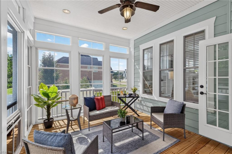 Photo 19 of 50 residential for sale in Chesapeake virginia