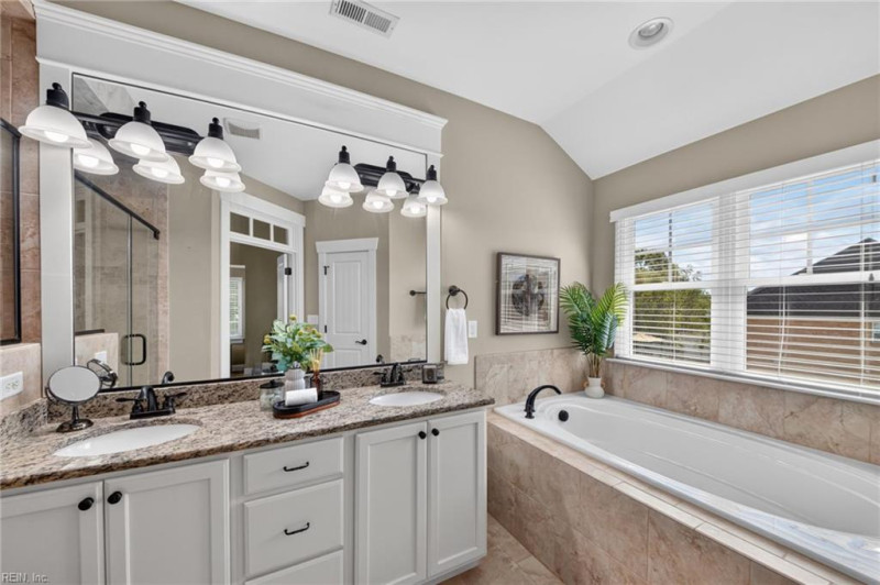 Photo 32 of 50 residential for sale in Chesapeake virginia