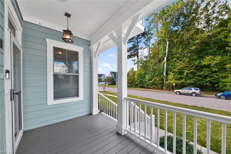 Photo 6 of 50 residential for sale in Chesapeake virginia