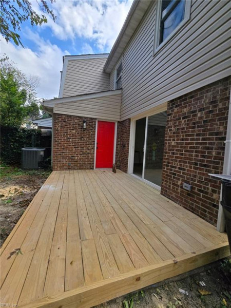 Photo 17 of 19 residential for sale in Virginia Beach virginia