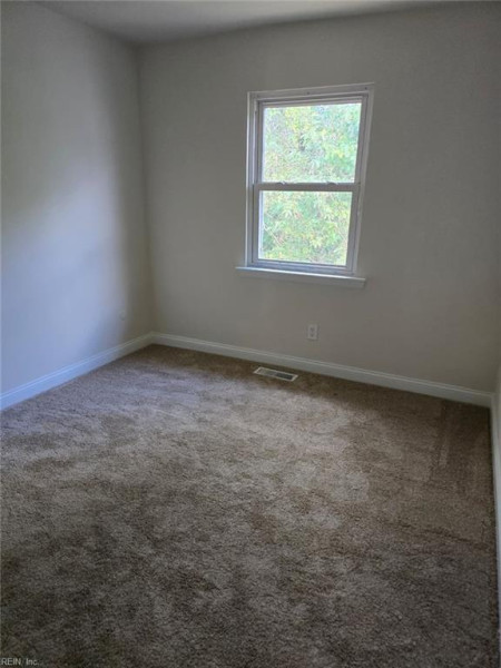 Photo 8 of 19 residential for sale in Virginia Beach virginia