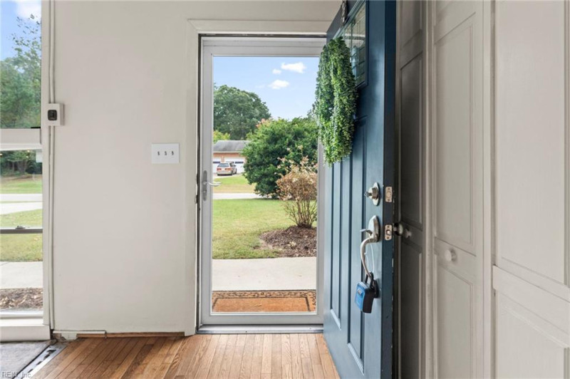 Photo 2 of 47 residential for sale in York County virginia