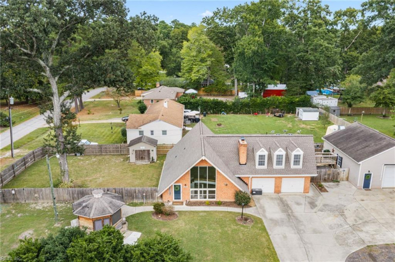 Photo 43 of 47 residential for sale in York County virginia