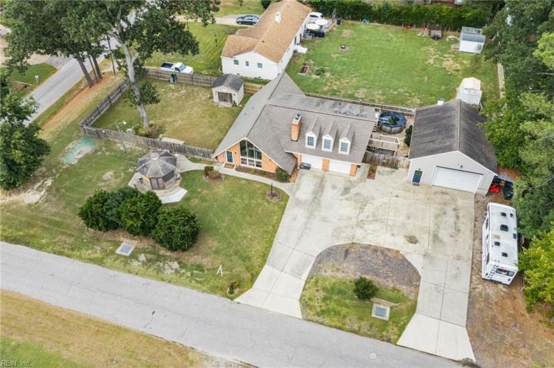 Photo 44 of 47 residential for sale in York County virginia