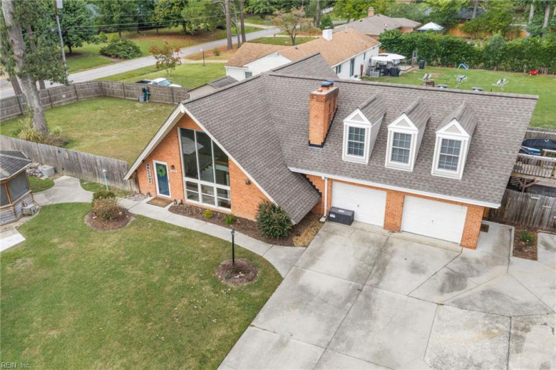 Photo 7 of 47 residential for sale in York County virginia