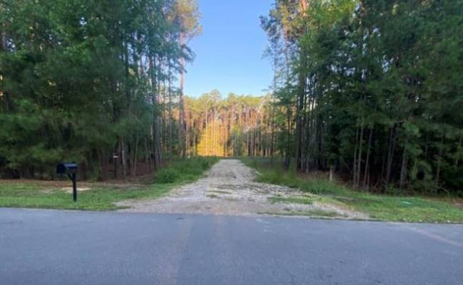 438 Lawnes Neck Drive, Isle of Wight County, VA 23430