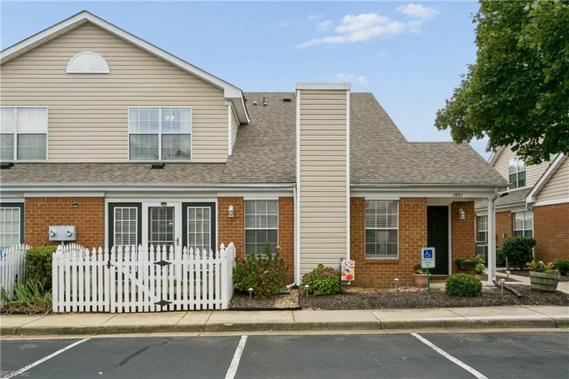 Photo 2 of 49 residential for sale in Williamsburg virginia Photo 2 of 49 residential for sale in Williamsburg virginia