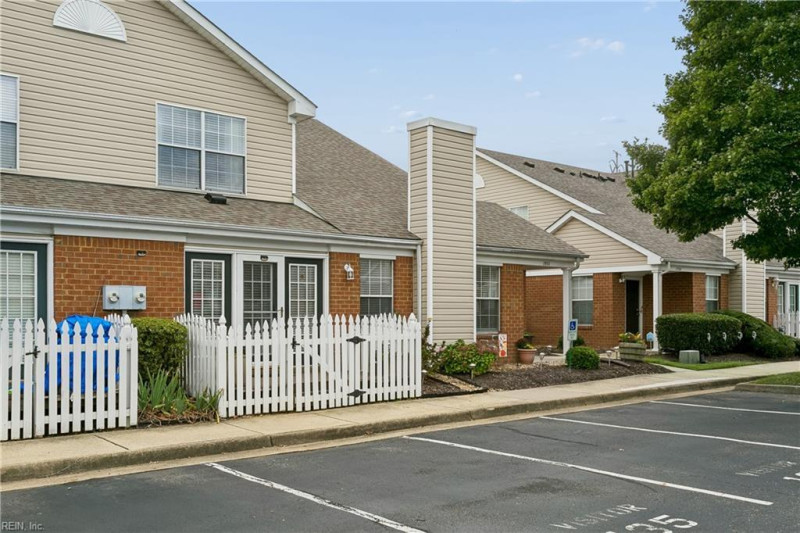 Photo 39 of 49 residential for sale in Williamsburg virginia Photo 39 of 49 residential for sale in Williamsburg virginia