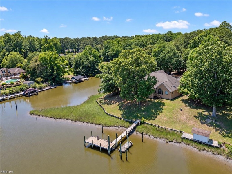 Photo 6 of 34 residential for sale in Suffolk virginia Photo 6 of 34 residential for sale in Suffolk virginia