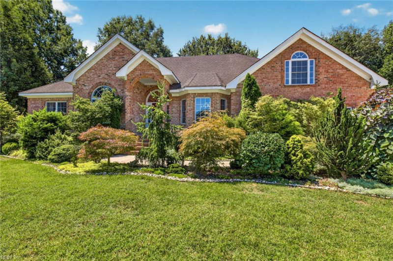 Photo 2 of 50 residential for sale in Chesapeake virginia