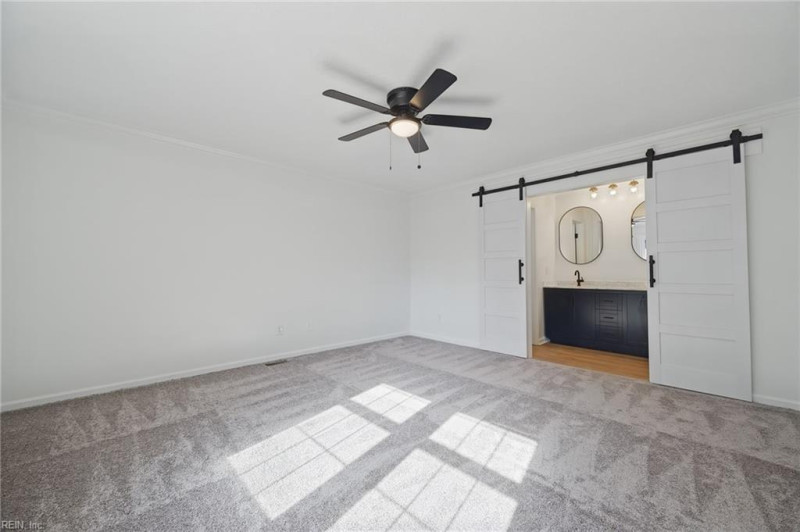 Photo 20 of 38 residential for sale in Hampton virginia