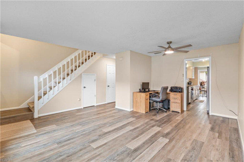 Photo 5 of 30 residential for sale in Virginia Beach virginia