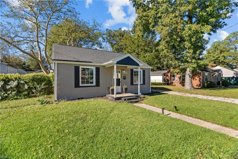Photo 3 of 28 residential for sale in Portsmouth virginia Photo 3 of 28 residential for sale in Portsmouth virginia