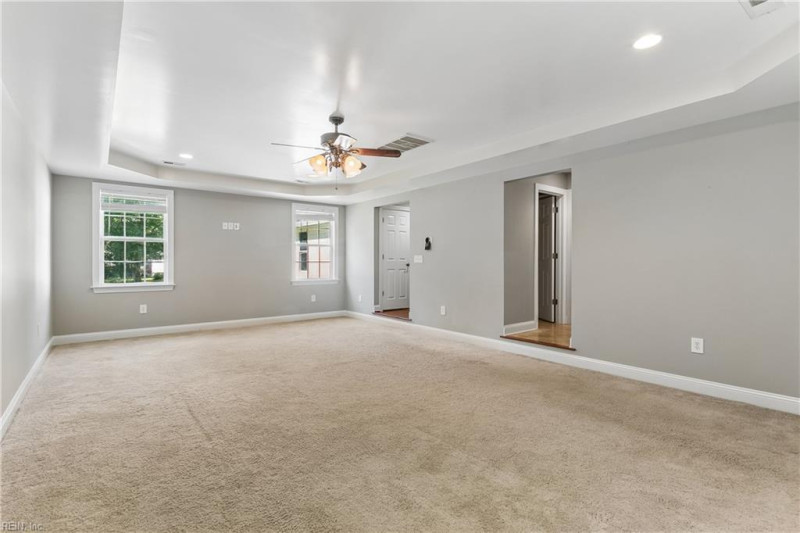 Photo 30 of 45 residential for sale in York County virginia