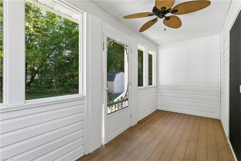 Photo 33 of 45 residential for sale in York County virginia
