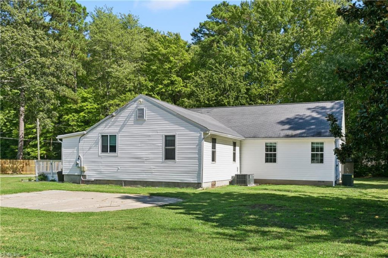 Photo 41 of 45 residential for sale in York County virginia