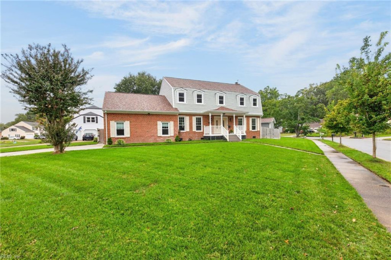 Photo 2 of 49 residential for sale in Virginia Beach virginia