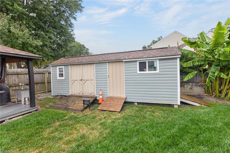 Photo 45 of 49 residential for sale in Virginia Beach virginia