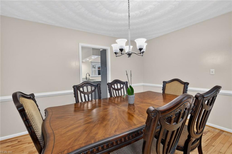 Photo 9 of 49 residential for sale in Virginia Beach virginia