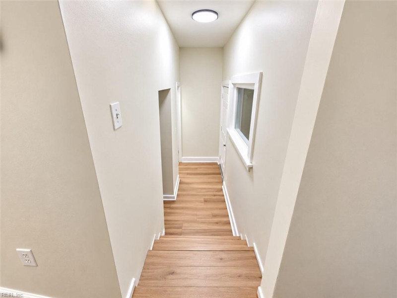 Photo 14 of 45 residential for sale in Newport News virginia