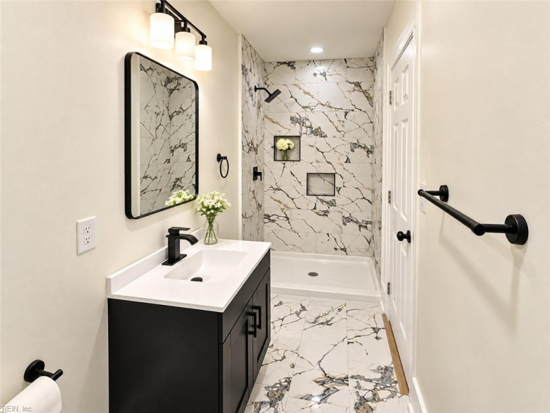 Photo 25 of 45 residential for sale in Newport News virginia