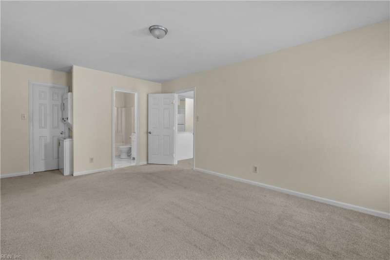 Photo 16 of 23 residential for sale in Portsmouth virginia Photo 16 of 23 residential for sale in Portsmouth virginia