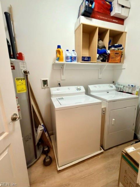 Photo 12 of 28 residential for sale in Virginia Beach virginia