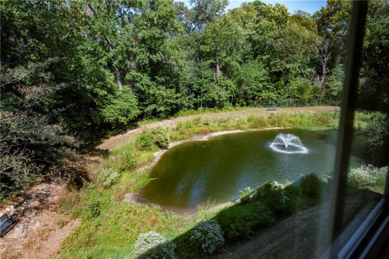 Photo 3 of 28 residential for sale in Virginia Beach virginia