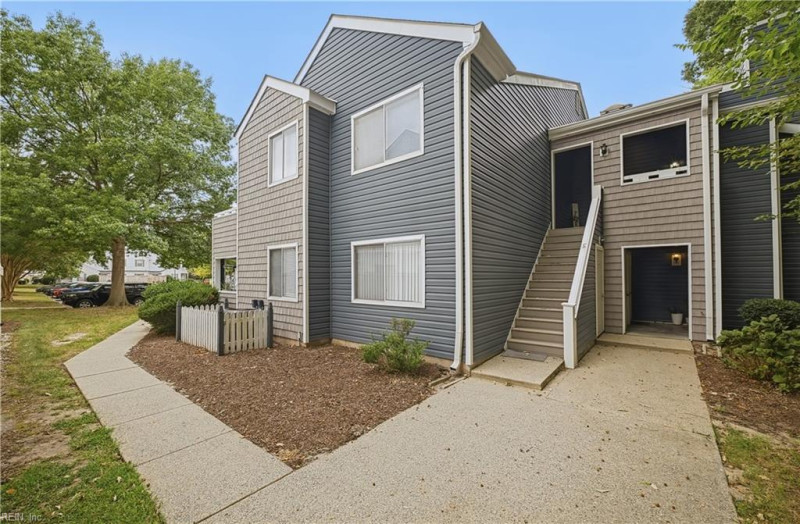 Photo 2 of 18 residential for sale in Newport News virginia Photo 2 of 18 residential for sale in Newport News virginia