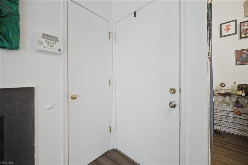 Photo 4 of 18 residential for sale in Newport News virginia Photo 4 of 18 residential for sale in Newport News virginia