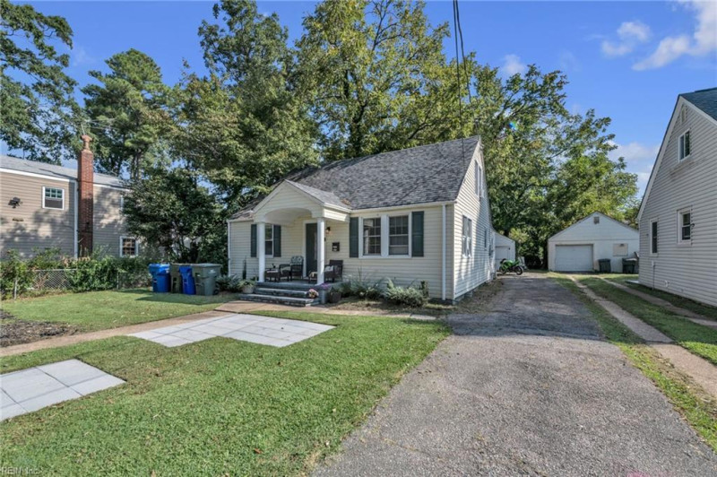 Photo 32 of 50 residential for sale in Norfolk virginia Photo 32 of 50 residential for sale in Norfolk virginia