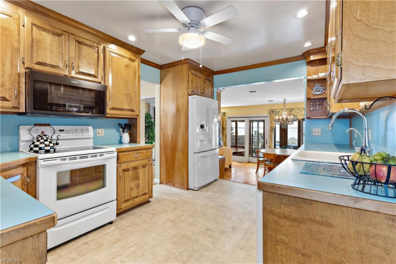 Photo 17 of 49 residential for sale in Newport News virginia