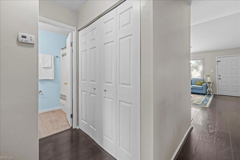Photo 19 of 26 residential for sale in Virginia Beach virginia
