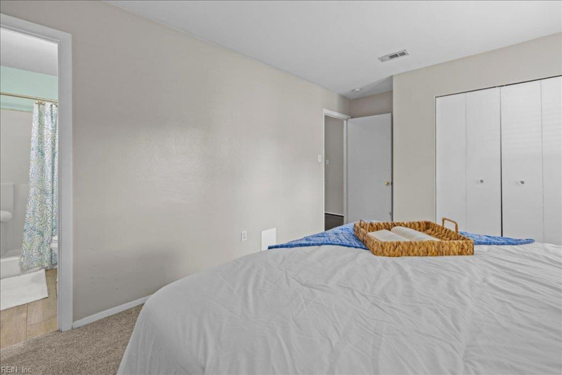 Photo 22 of 26 residential for sale in Virginia Beach virginia