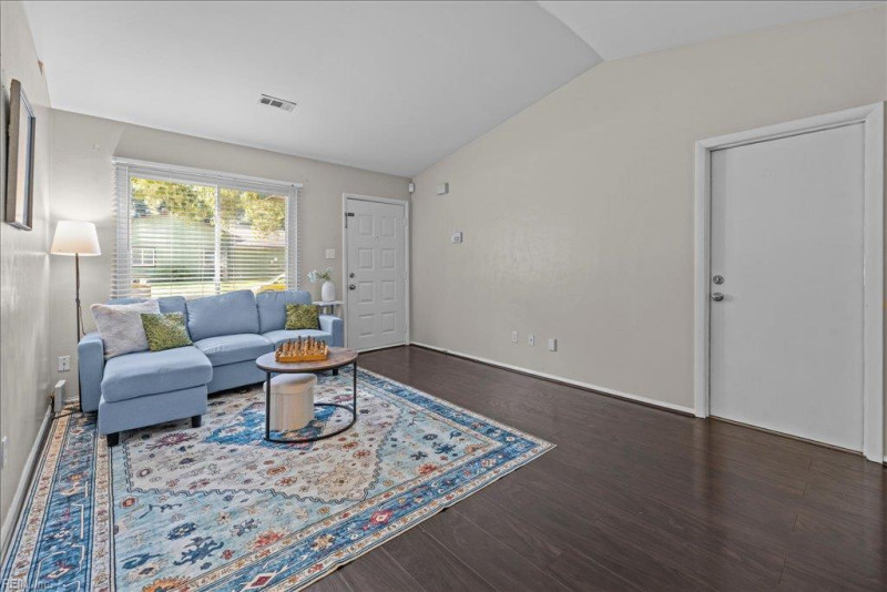 Photo 5 of 26 residential for sale in Virginia Beach virginia