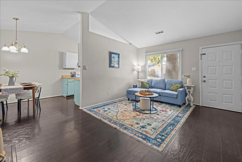 Photo 6 of 26 residential for sale in Virginia Beach virginia
