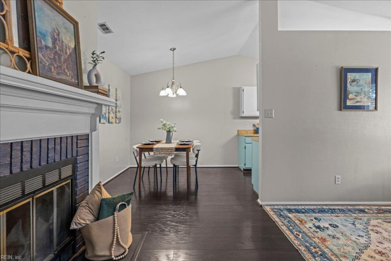 Photo 7 of 26 residential for sale in Virginia Beach virginia