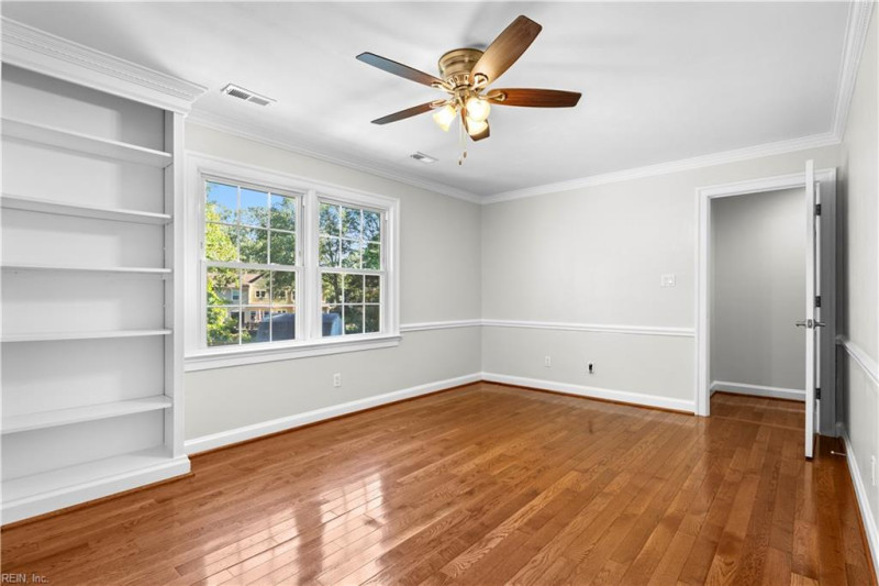 Photo 31 of 48 residential for sale in Chesapeake virginia