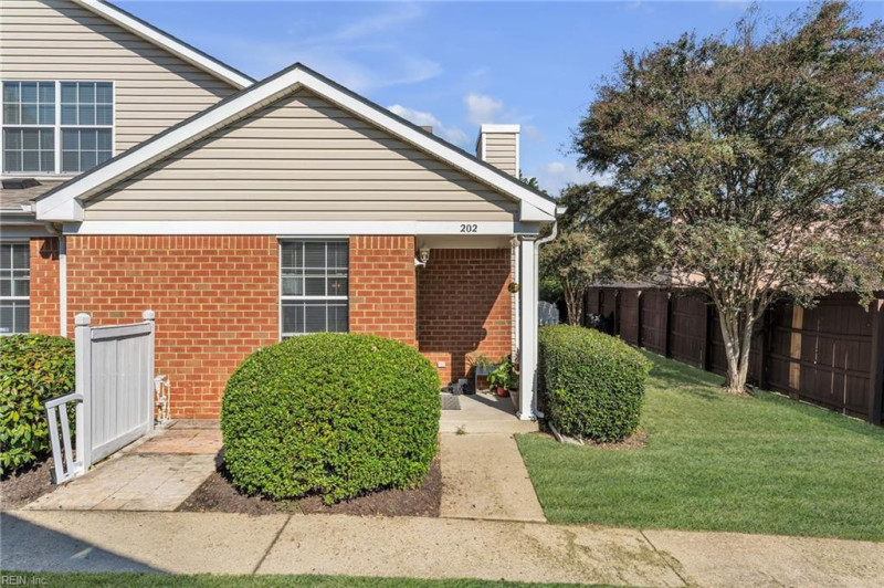 Photo 5 of 50 residential for sale in Williamsburg virginia Photo 5 of 50 residential for sale in Williamsburg virginia