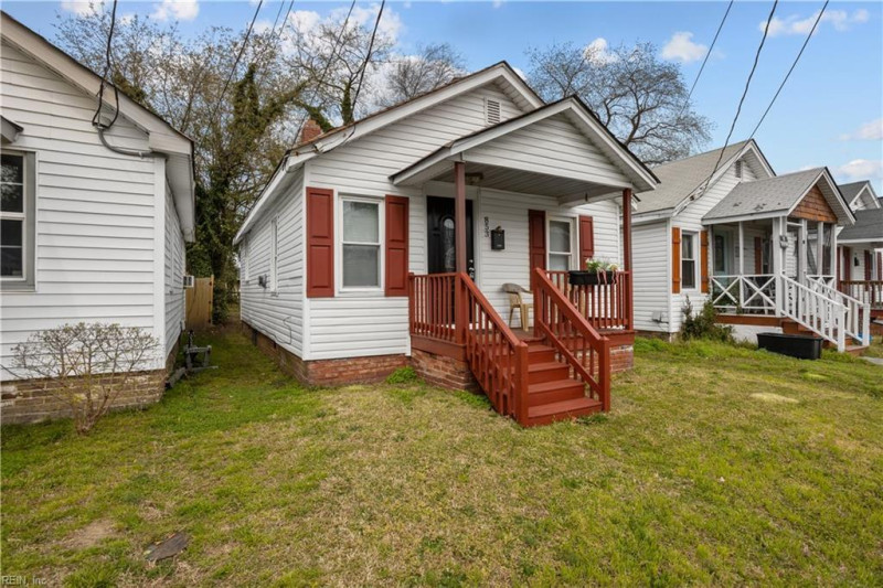 Photo 3 of 19 residential for sale in Newport News virginia