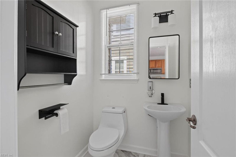 Photo 7 of 37 residential for sale in Virginia Beach virginia Photo 7 of 37 residential for sale in Virginia Beach virginia
