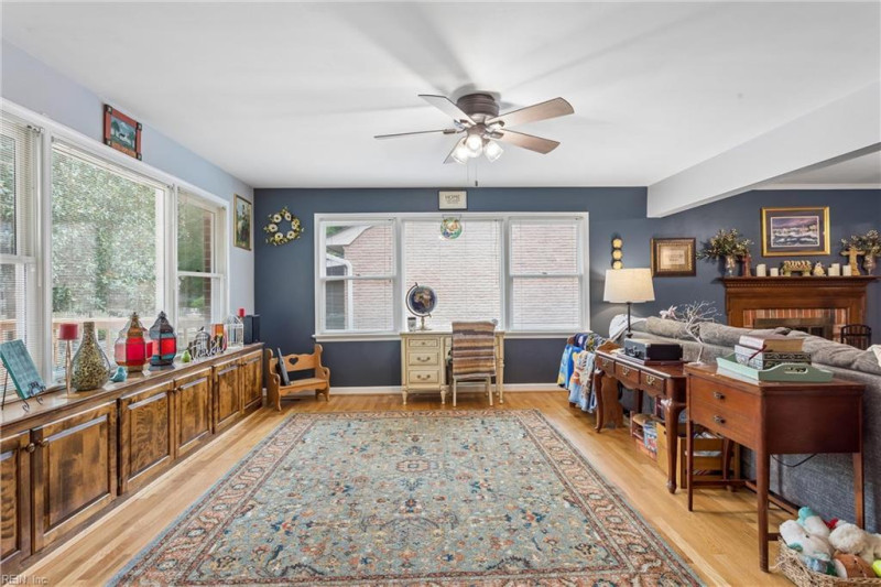 Photo 10 of 50 residential for sale in Hampton virginia