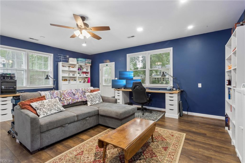 Photo 22 of 50 residential for sale in Hampton virginia