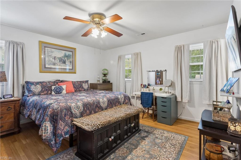 Photo 23 of 50 residential for sale in Hampton virginia