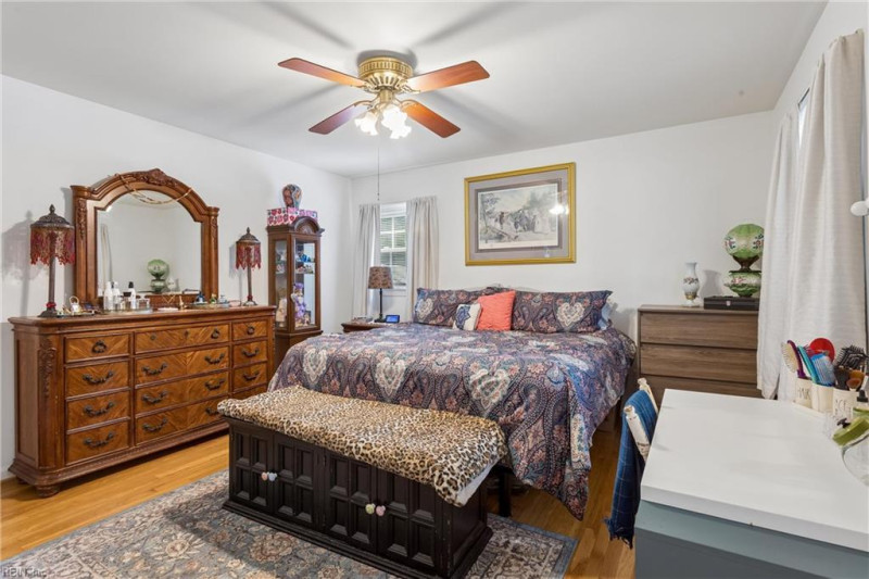 Photo 25 of 50 residential for sale in Hampton virginia